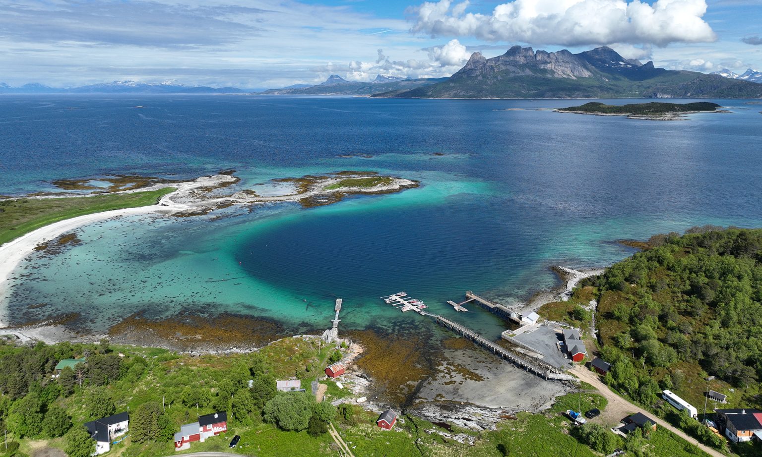 Home Sommersel Fishing Camp